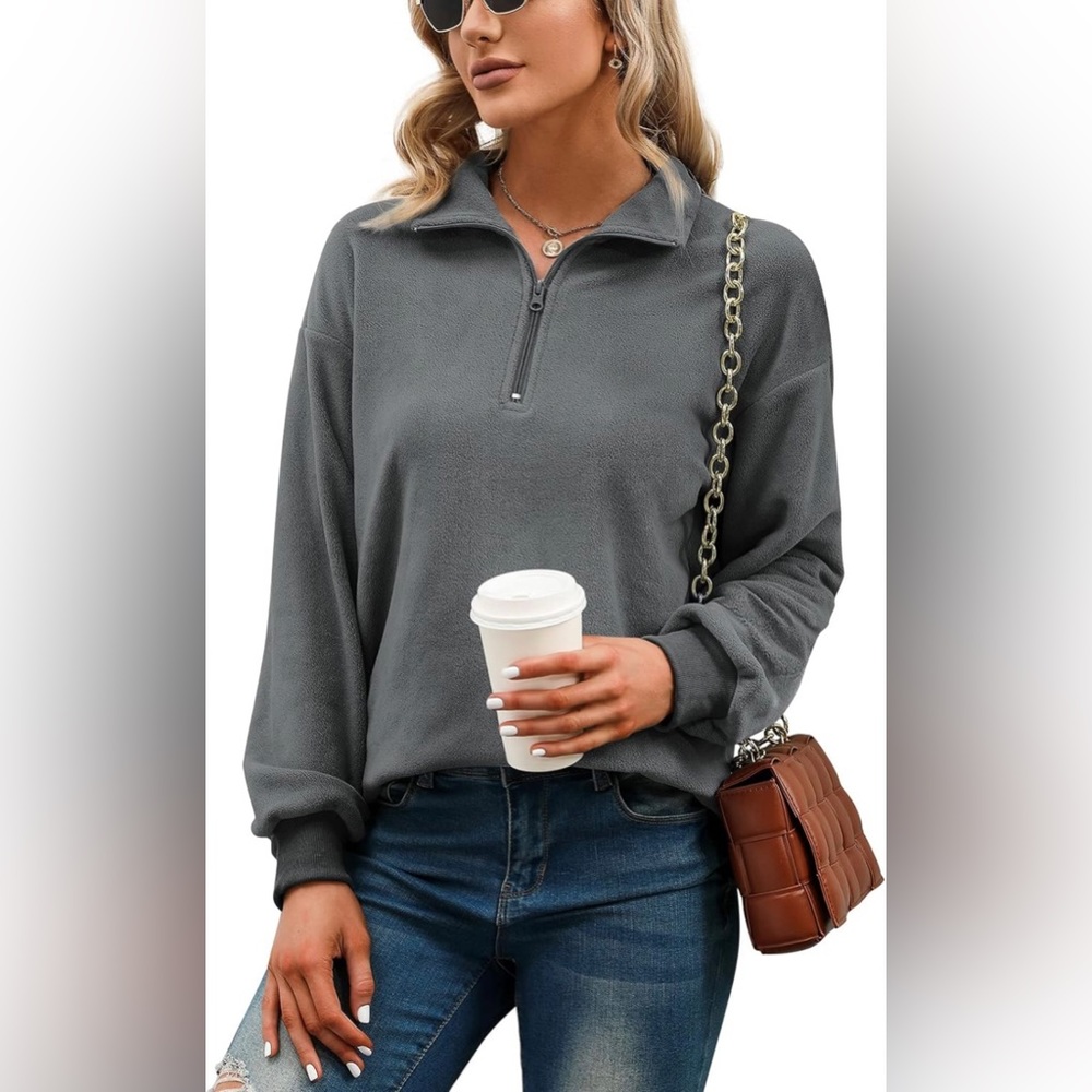 Amazon Women's Dark Grey Fleece Pullover 1/4 Zip Sweatshirt Small -Can Fit Large